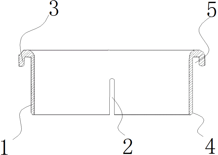 Protective sleeve for steel pipe opening