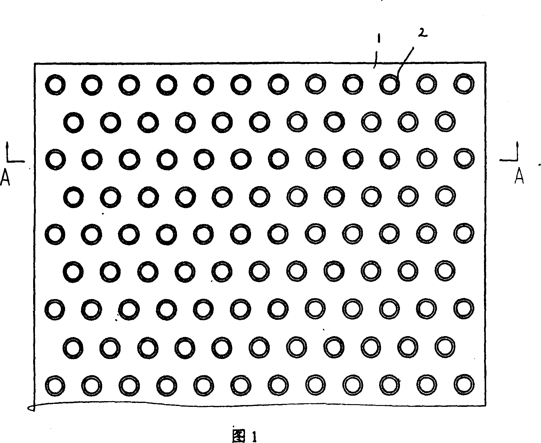 High density polyethylene drainage protection board and its preparation method