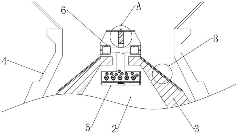 Internal decontamination type cone crusher for mine