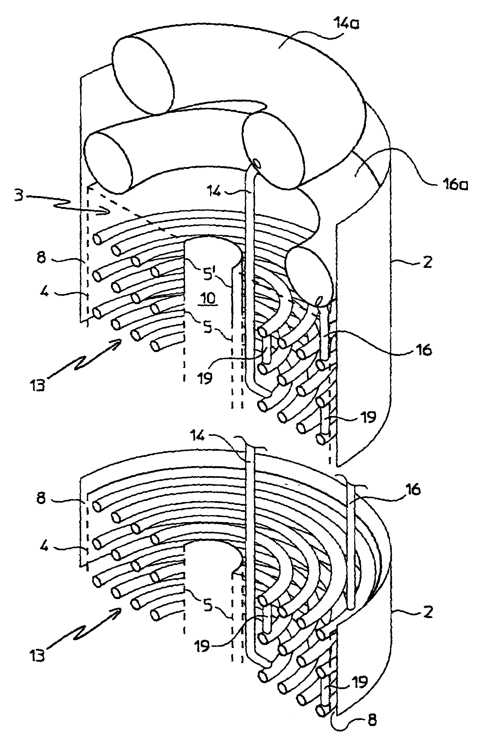Isothermal reactor for exothermic or endothermic heterogeneous reactions