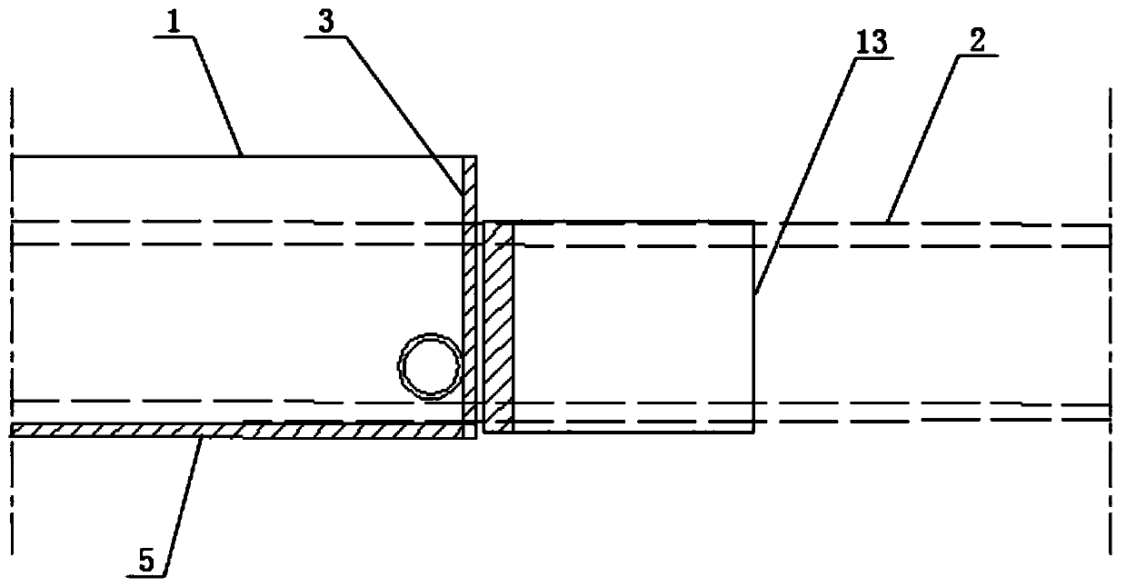 Tunnel portal structure passing through mining method tunnel by shield top tunneling