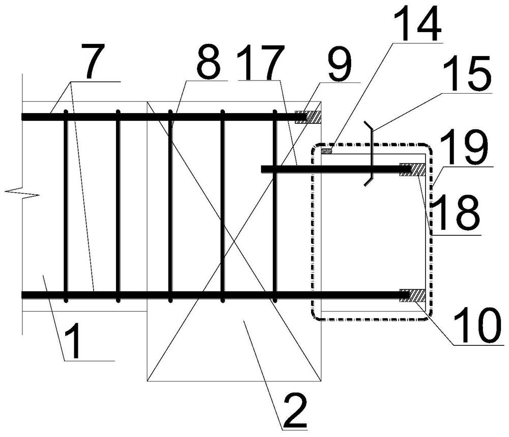 Soil outlet beam plate structure by reversed construction method and construction method