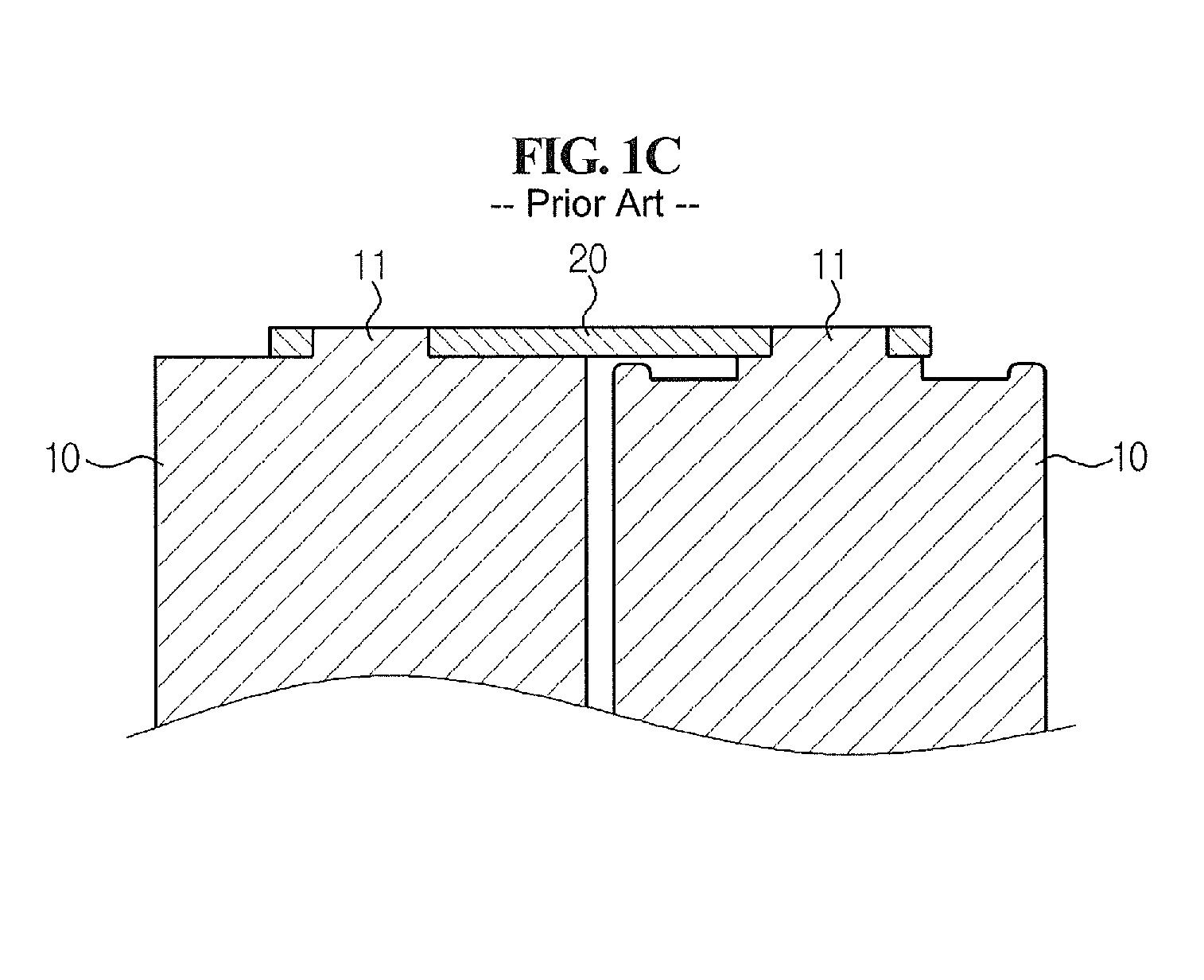 Terminal connecting device for energy storage module