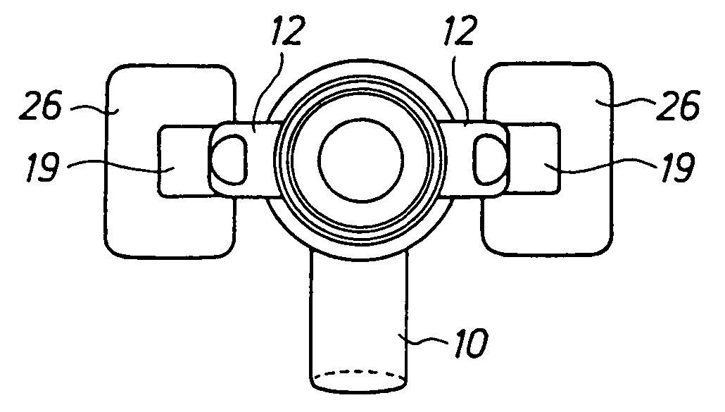 Device for holding a tracheal cannula