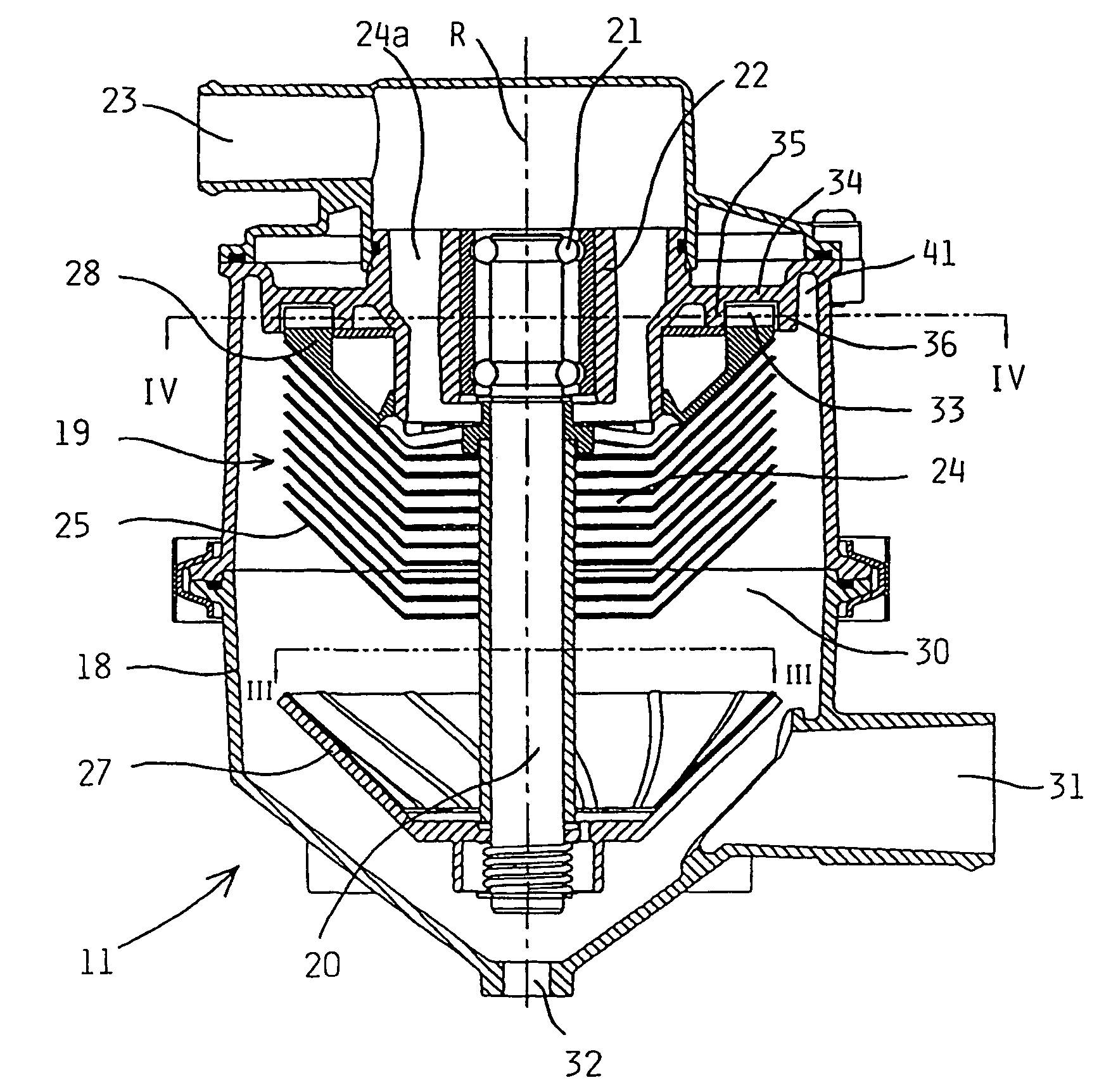 Method and a device for cleaning of crankcase gases coming from an internal combustion engine adapted for propelling a means of transportation