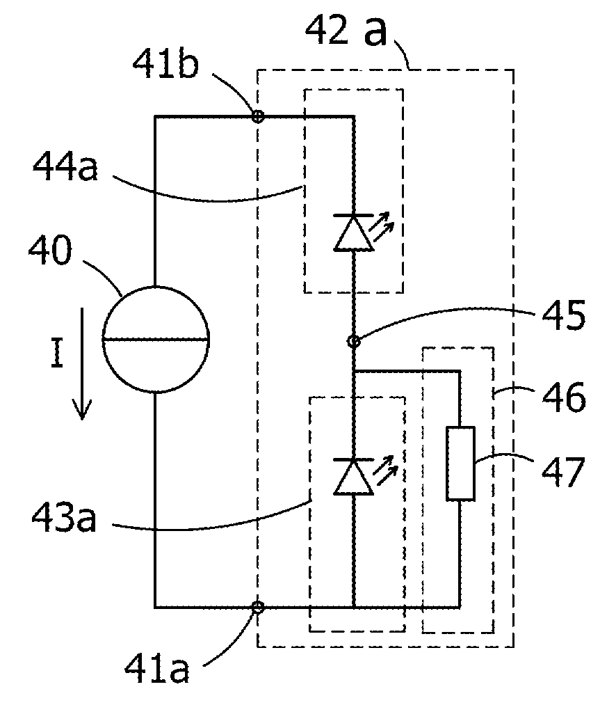LED lighting device with temperature dependent output stabilizer