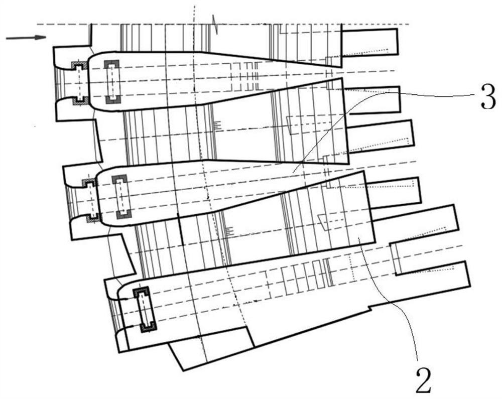 Collision energy dissipater structure with low side slope splashing strength and high energy dissipation efficiency