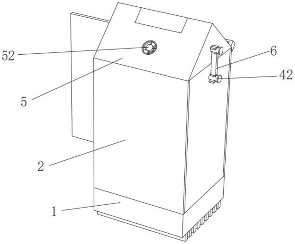 Movable toilet with assembly structure