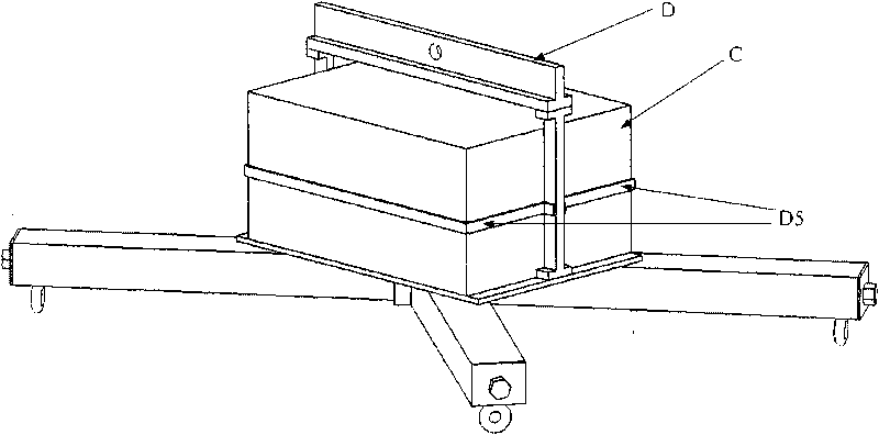 Single counterweight type automatic levelling spreader and using method thereof
