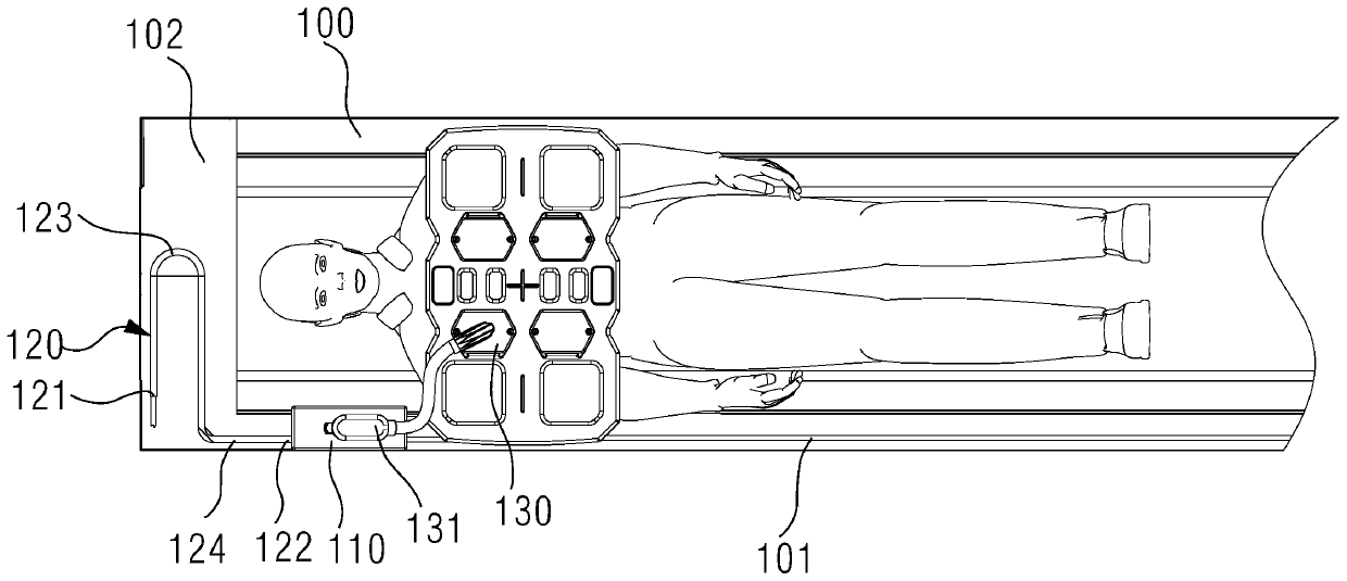 Movable socket assembly and sickbed with movable socket assembly