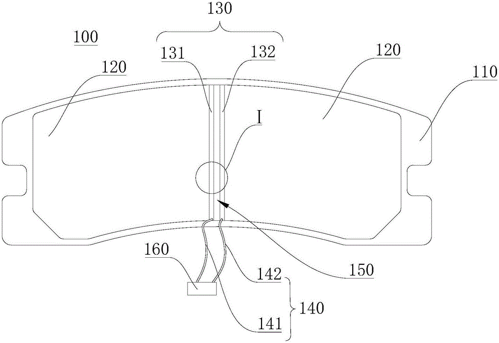 Brake pad and thickness detection method
