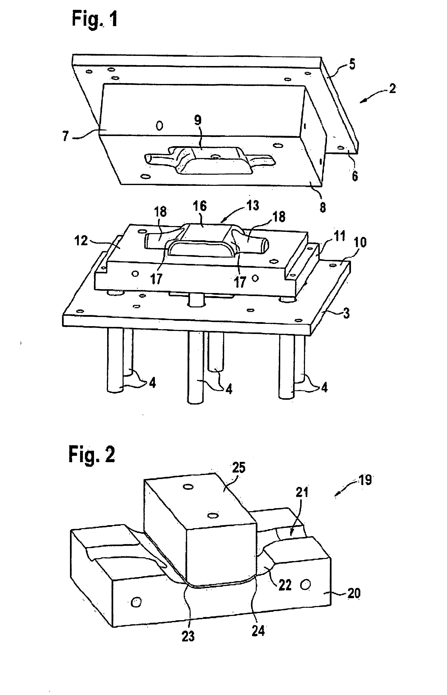 Method and device for production of a hollow section