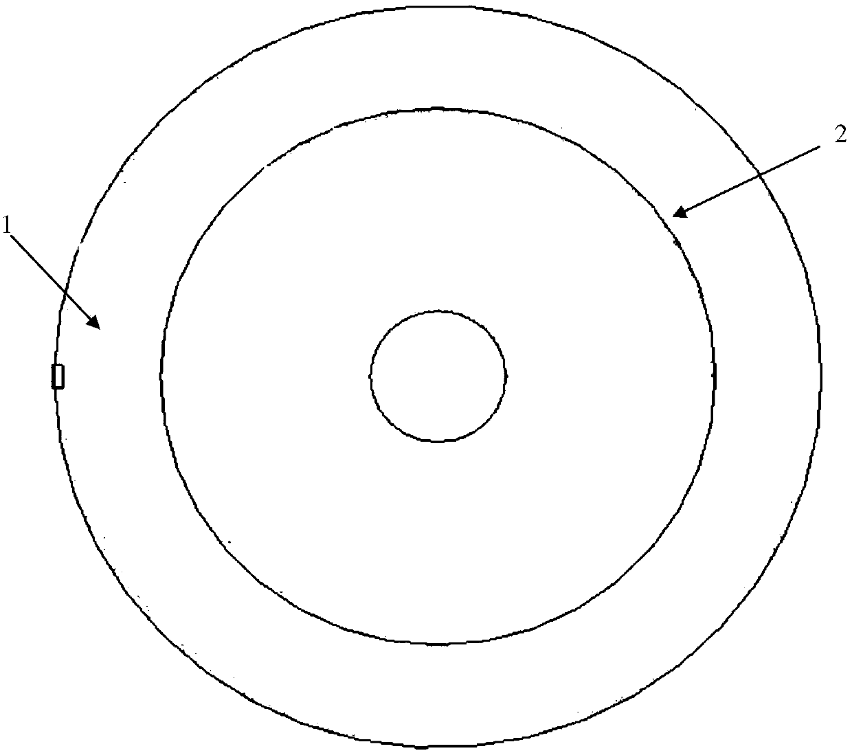 A New Cylindrical Lunberg Lens Antenna with Circular Polarization or Dual Circular Polarization