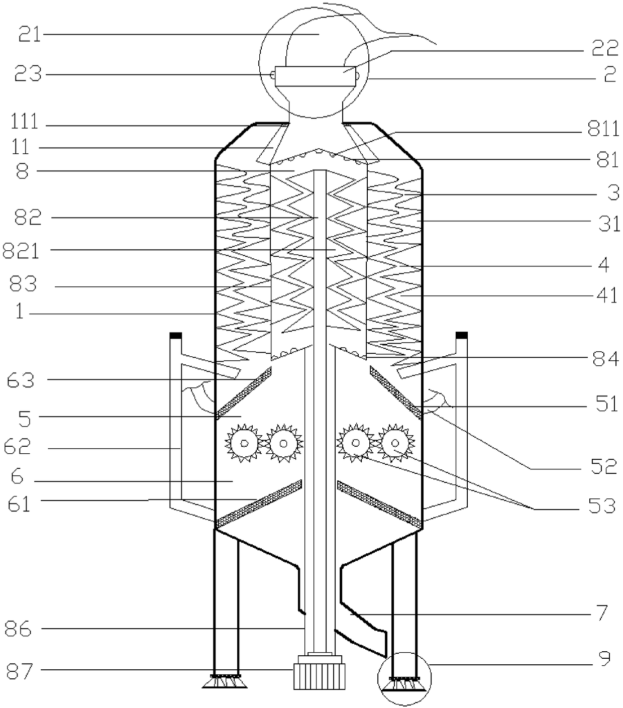 Multi-stage crushing device of powder coating