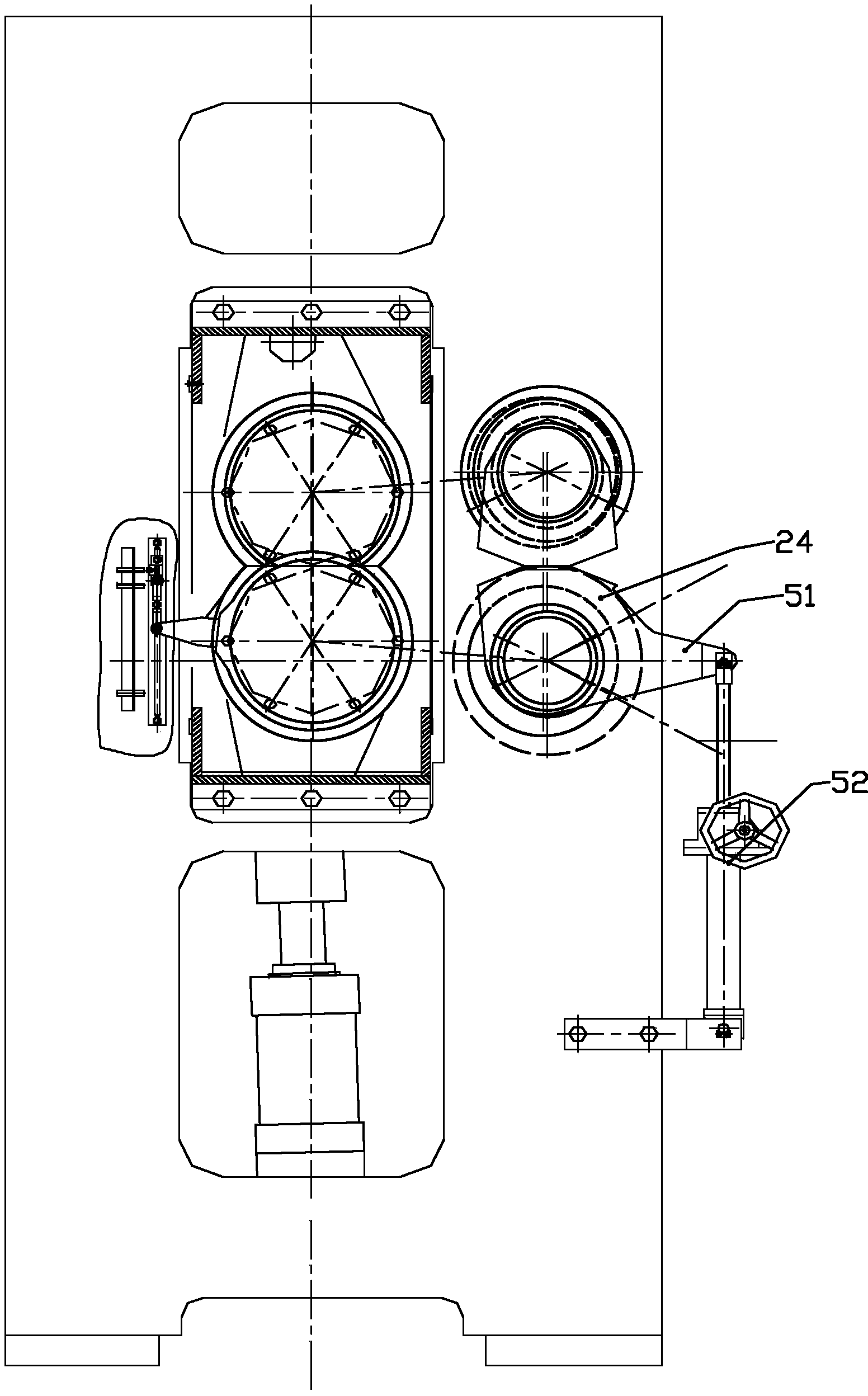 Mechanism for adjusting inclination angle of main shaft of rim roll forming machine