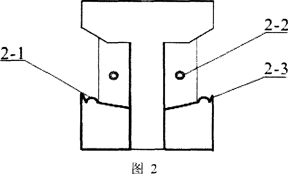 Method and device for three-point bending mechanical property test of small-sized sheet sample
