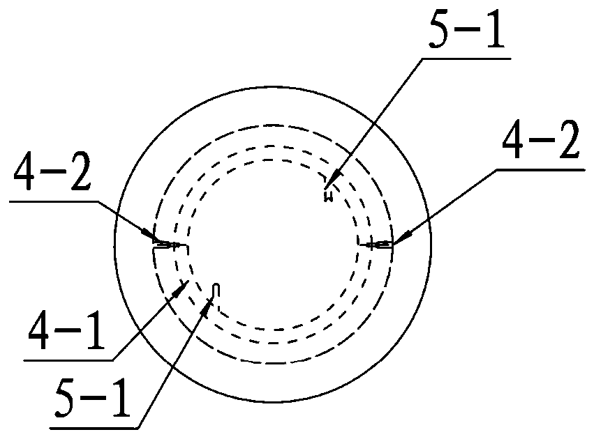 Argon blowing method on ladle turret and ladle argon blowing turret in continuous casting mode