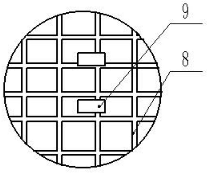 Construction method for pouring bearing platform by adopting reverse mounting form boards in narrow space