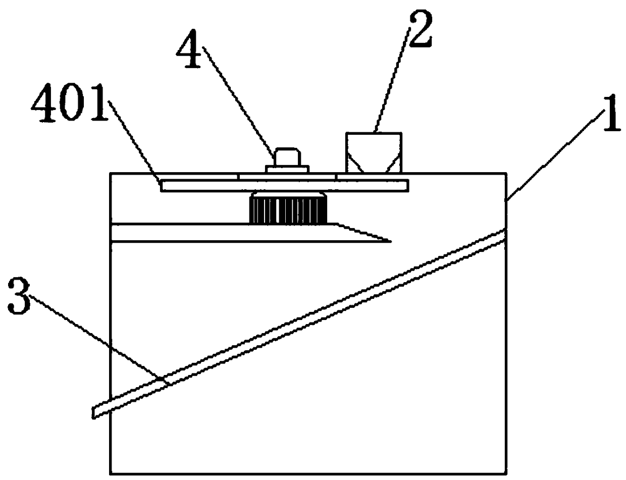 Cassava slicer capable of regulating size and shape of inlet