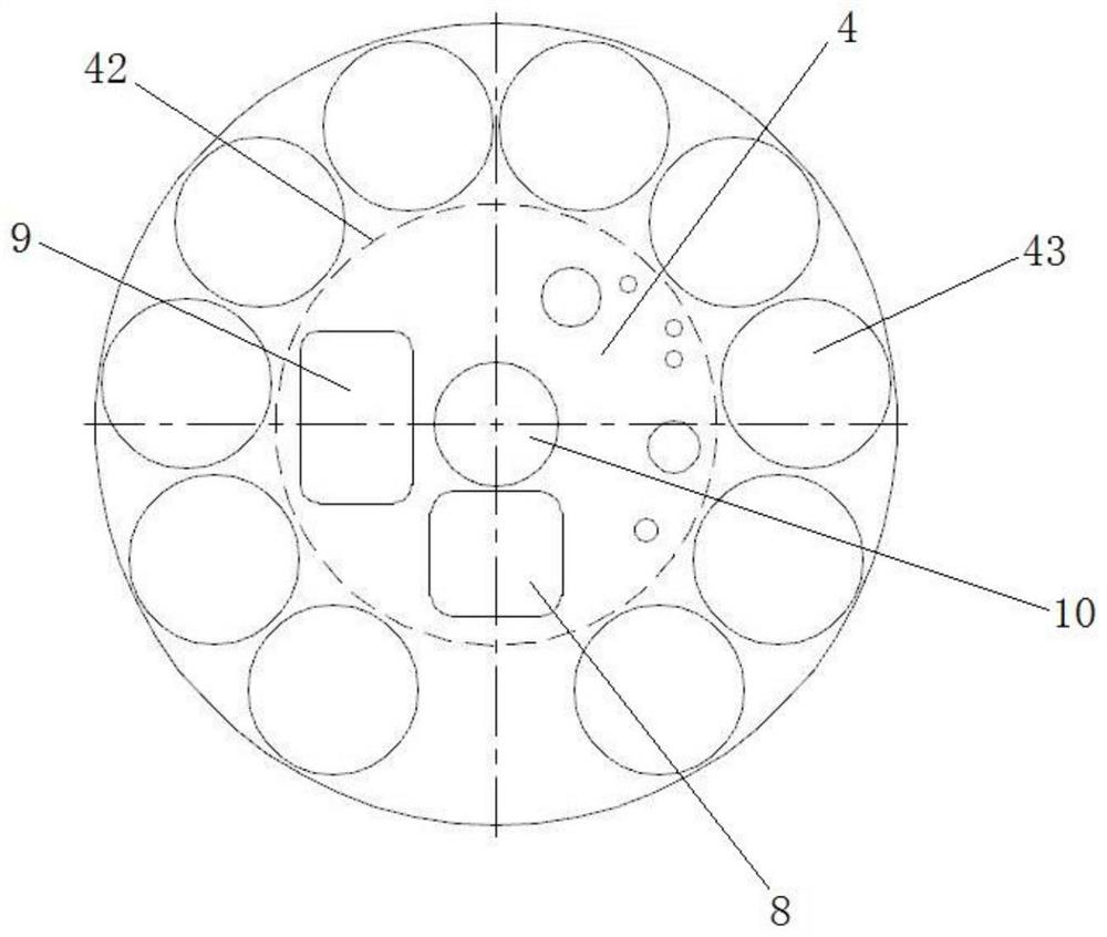 Heading machine and material transfer method of heading machine