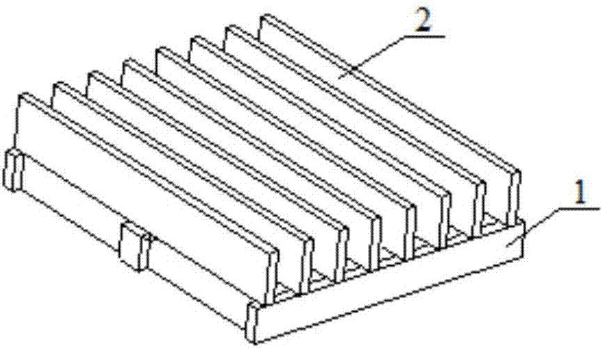 Liquid cooling device based on temperature uniformity design of high heat flow TR components