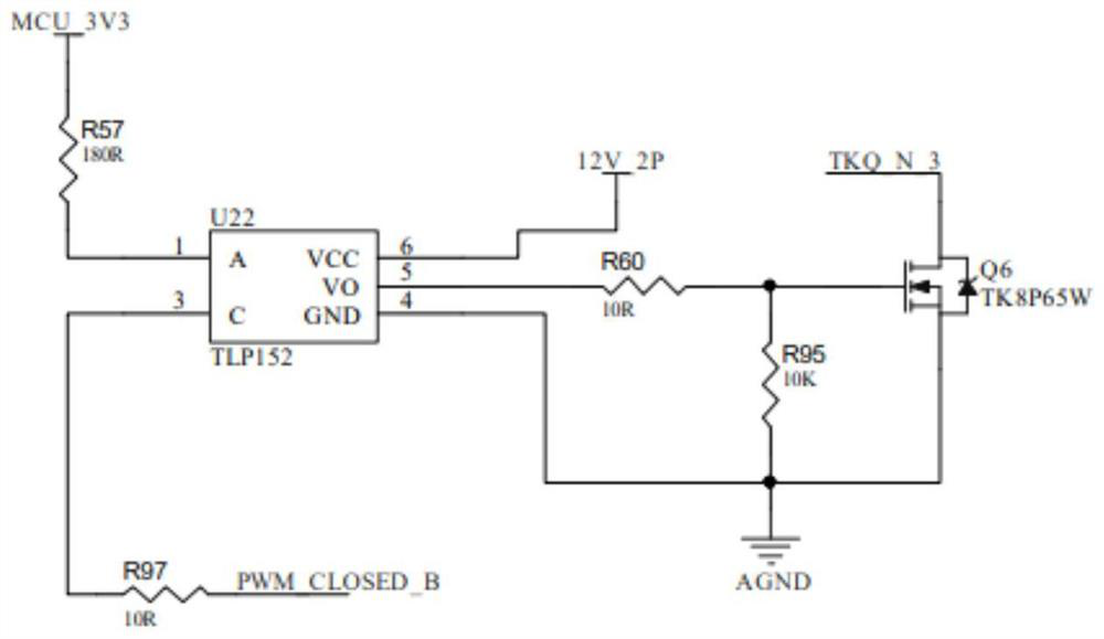 Circuit breaker with automatic zero-crossing switching function