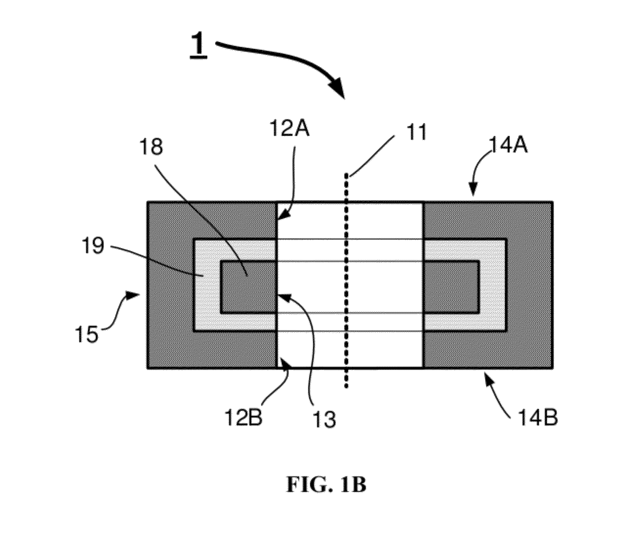 Method for centering an optical element in a TEM comprising a contrast enhancing element