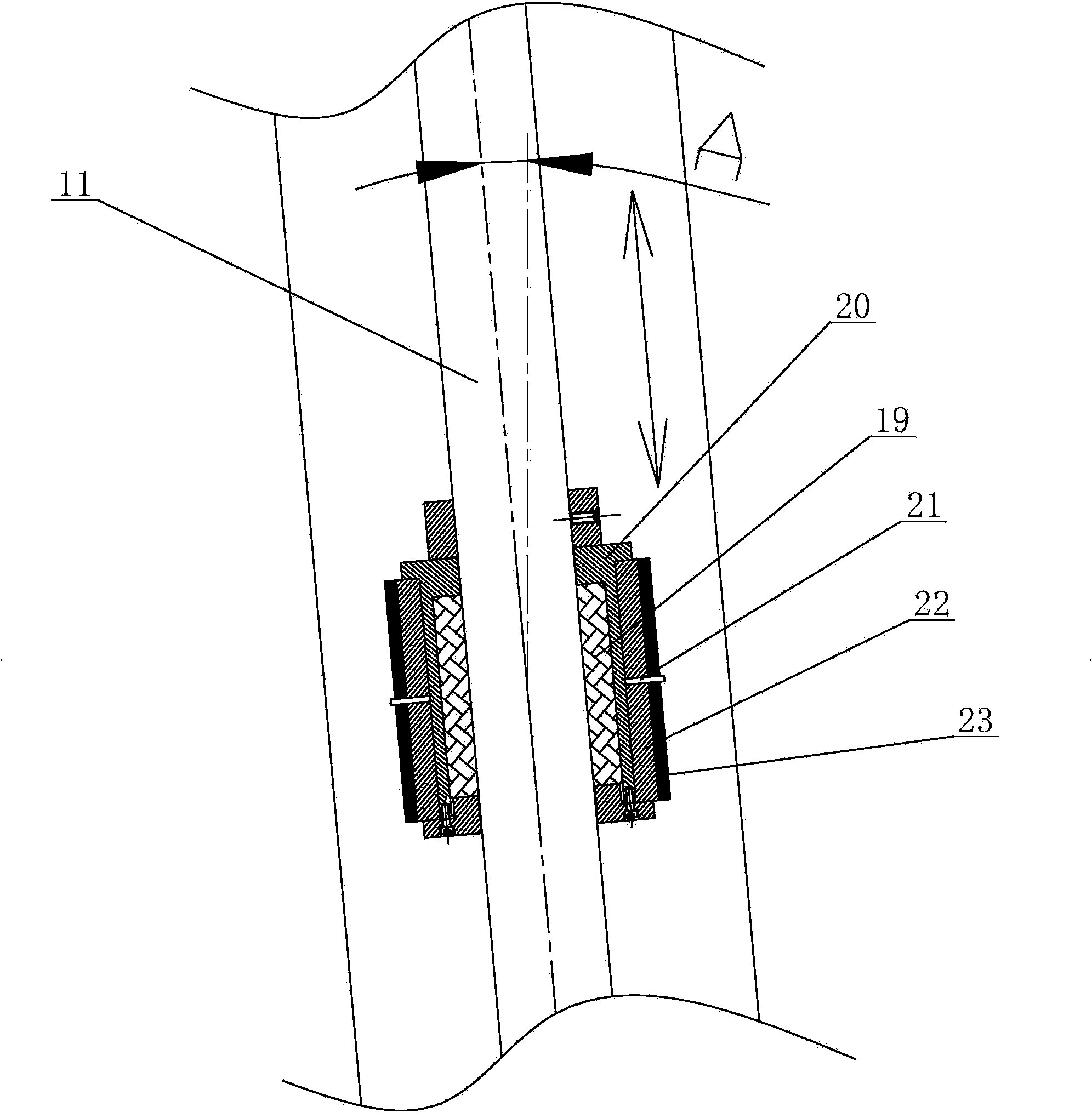 Automatic division slitting mechanism