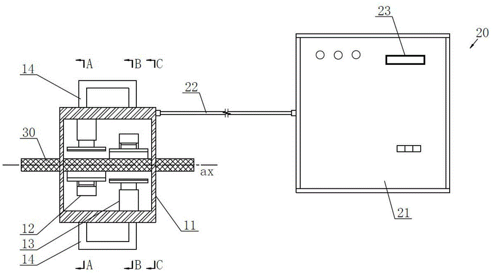 Fast steel bar straightener and method for utilizing straightener for straightening steel bars