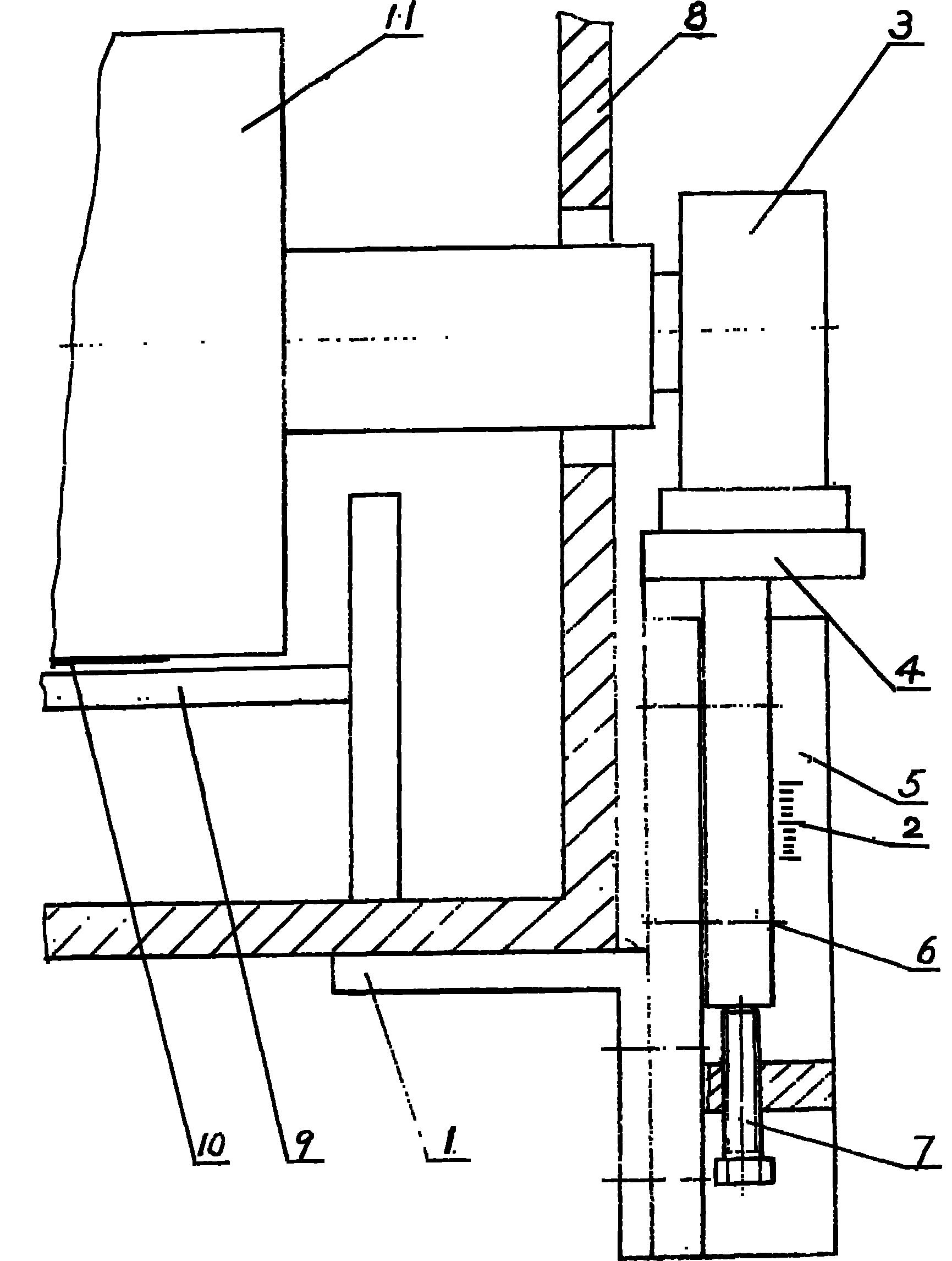 Method and adjustable bracket for controlling edge effect of aluminum plate base for printing plates