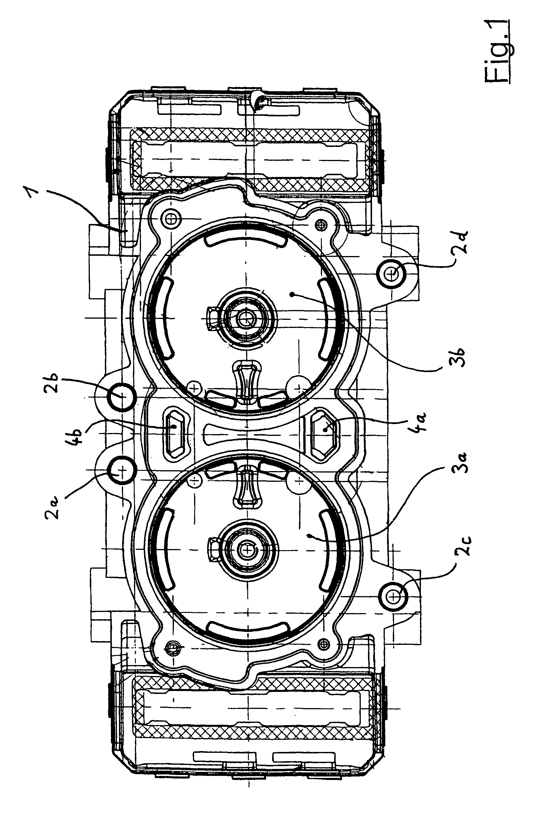 Electropneumatic double control valve comprising a sealing arrangement