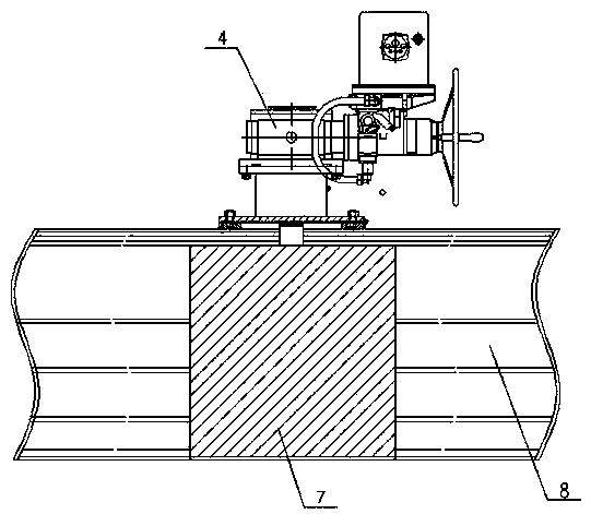 Anti-rolling water tank capable of improving wind and wave resistant ability of ship