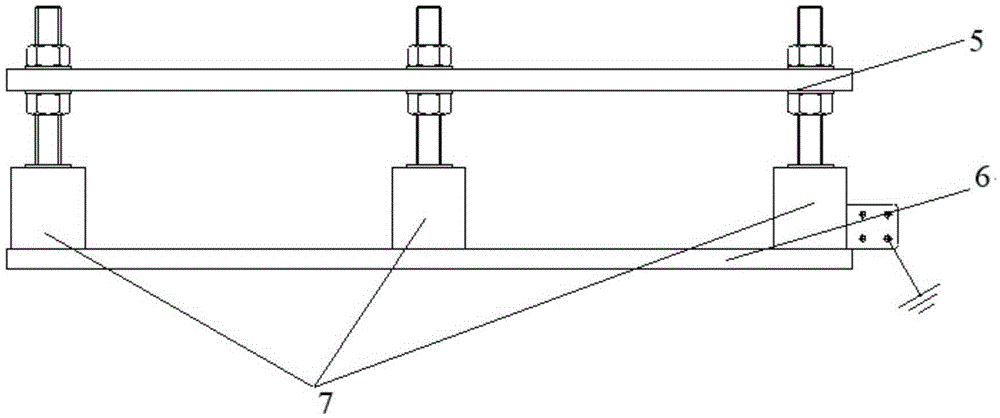 Seismic substation support post equipment connecting device capable of adjusting installation position