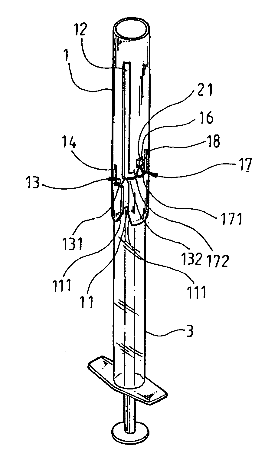 Safety structure for covering syringe needle