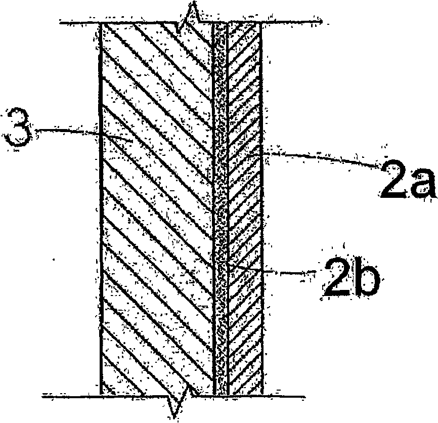 Arrangement of porcelaneus stoneware plates for use as an accumulator and a radiant element for heating