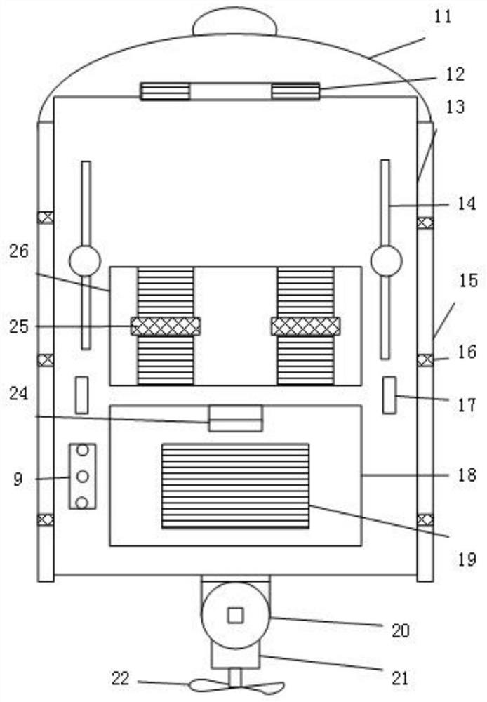 A double-sided anti-sinking, balanced control boat capable of stopping quickly