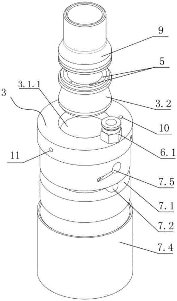 Injection molding machine automatic feeding device