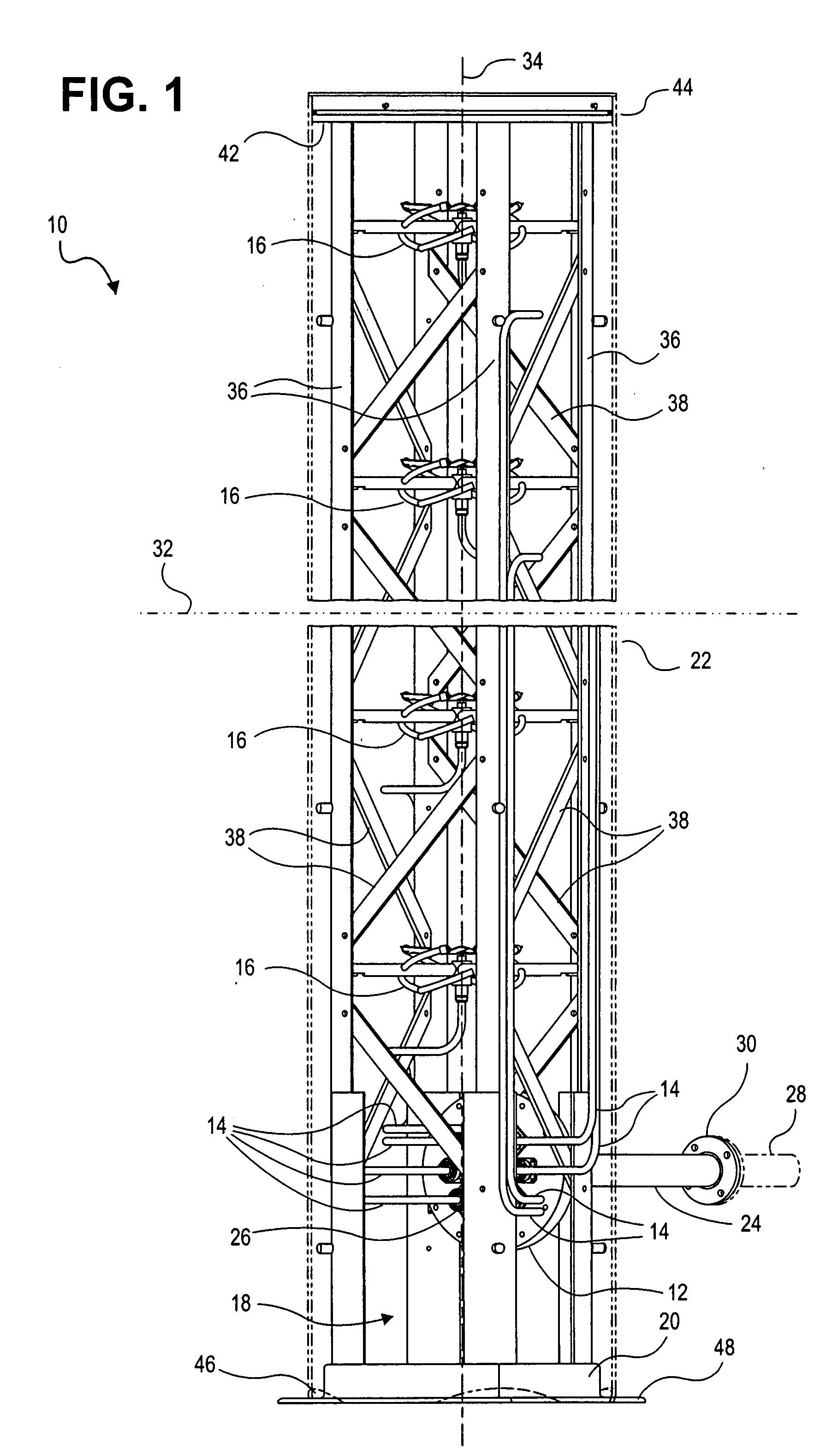 Circularly polarized low wind load omnidirectional antenna apparatus and method