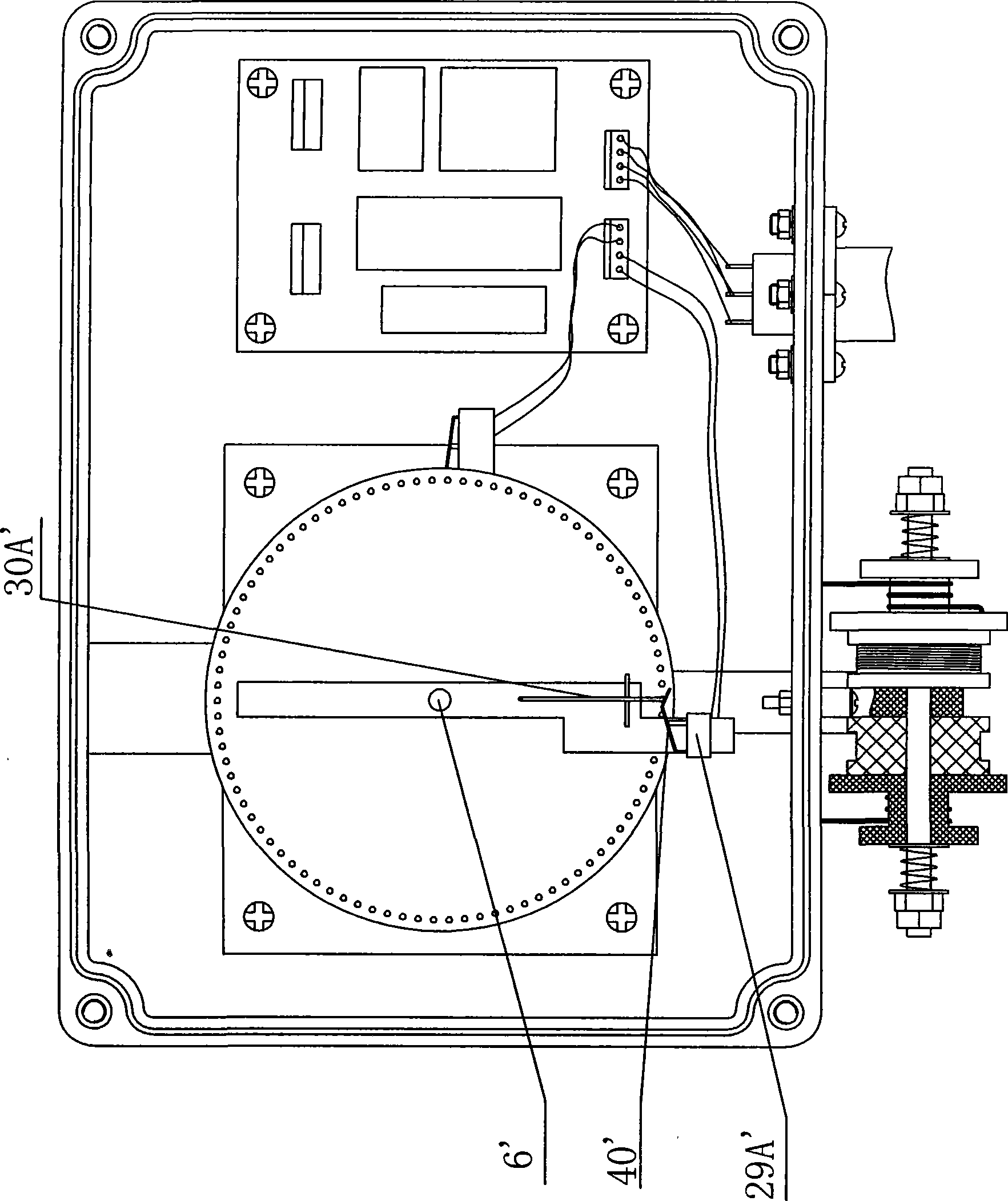 Electricity-saving type real-time automatic monitoring instrument for terrane displacement