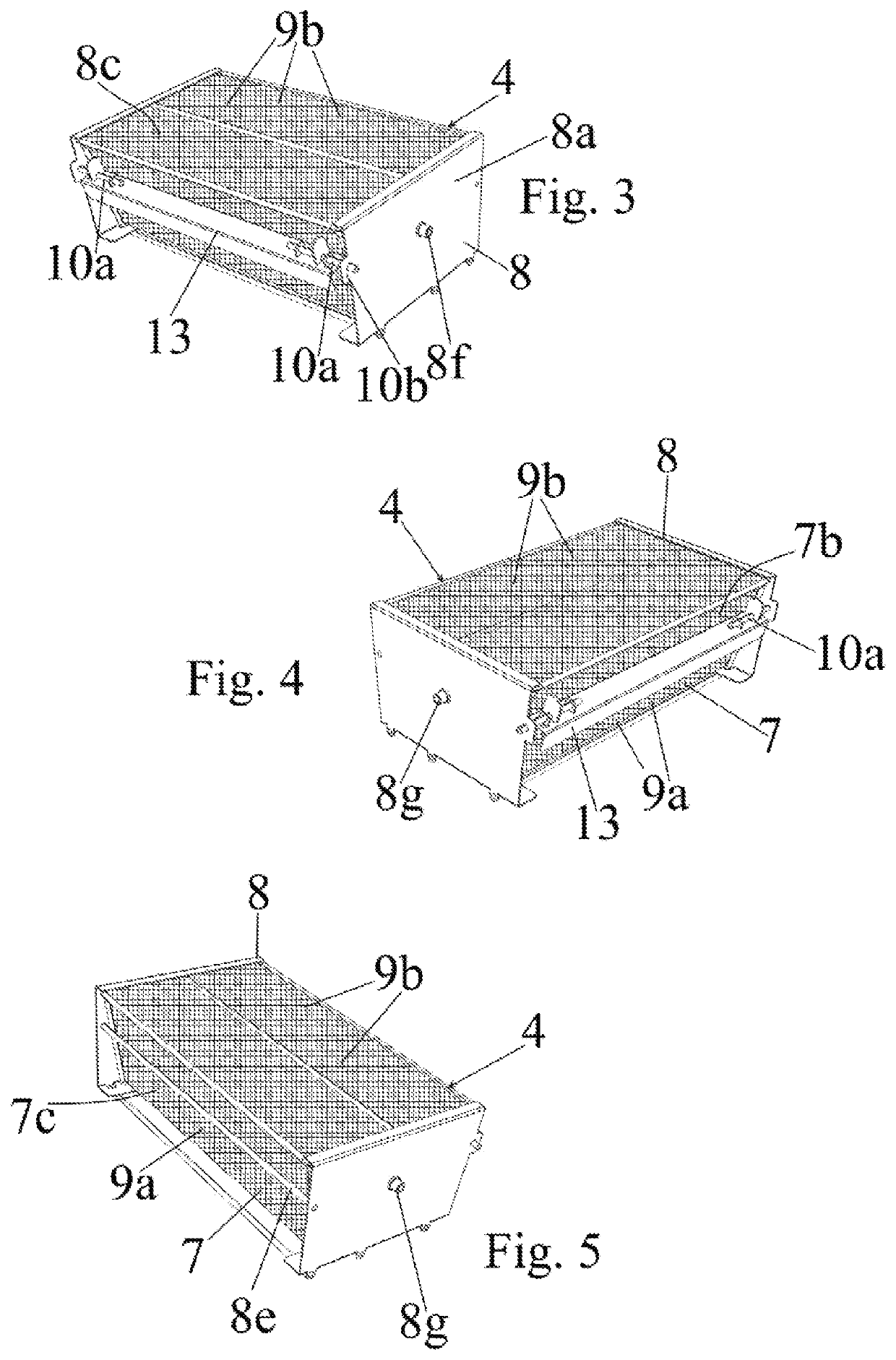 Oven for cooking products