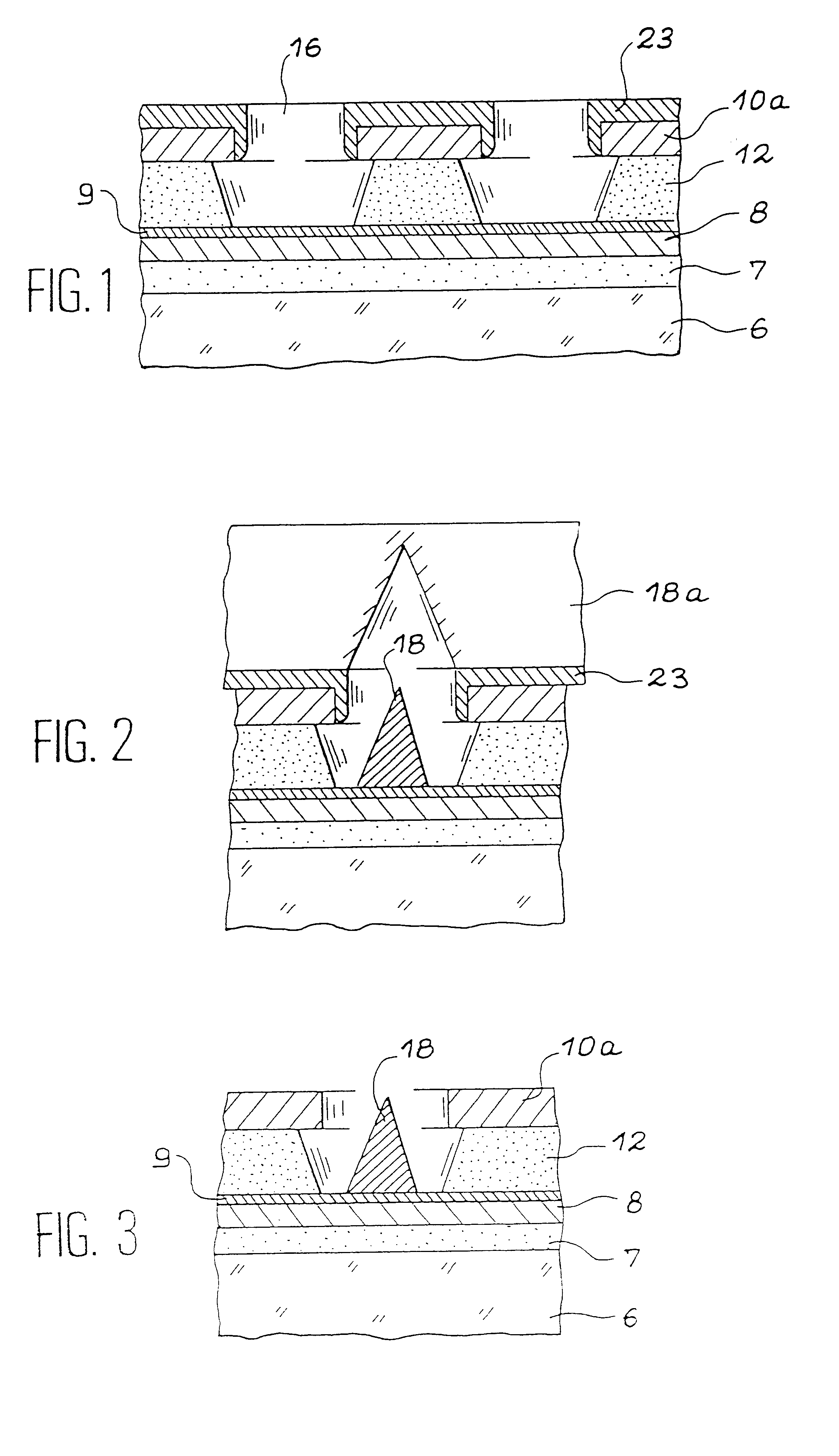 Apparatus for depositing a material by evaporation on large surface substrates
