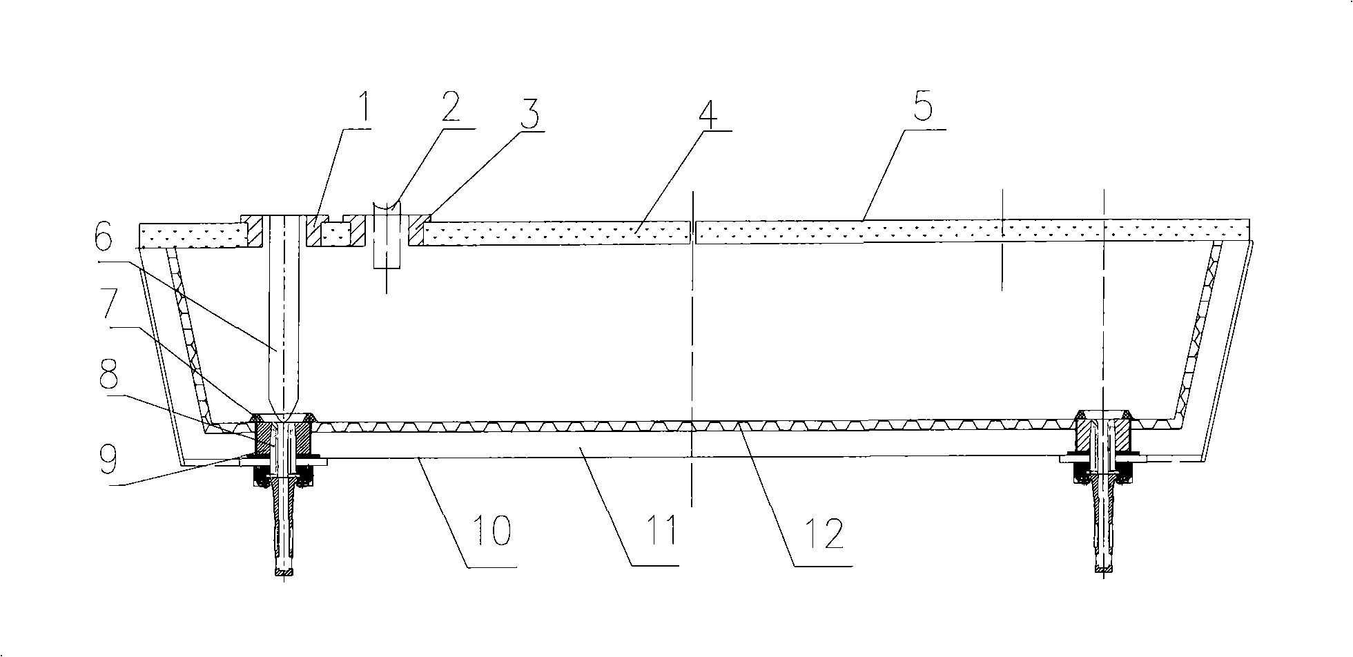 Plate blank tundish for preventing cast-on downward flow and preparation method thereof