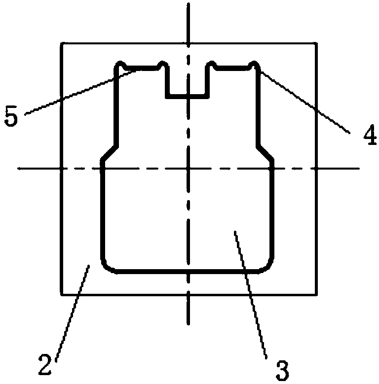 Ceramic insulator for electronic packaging and manufacturing method thereof