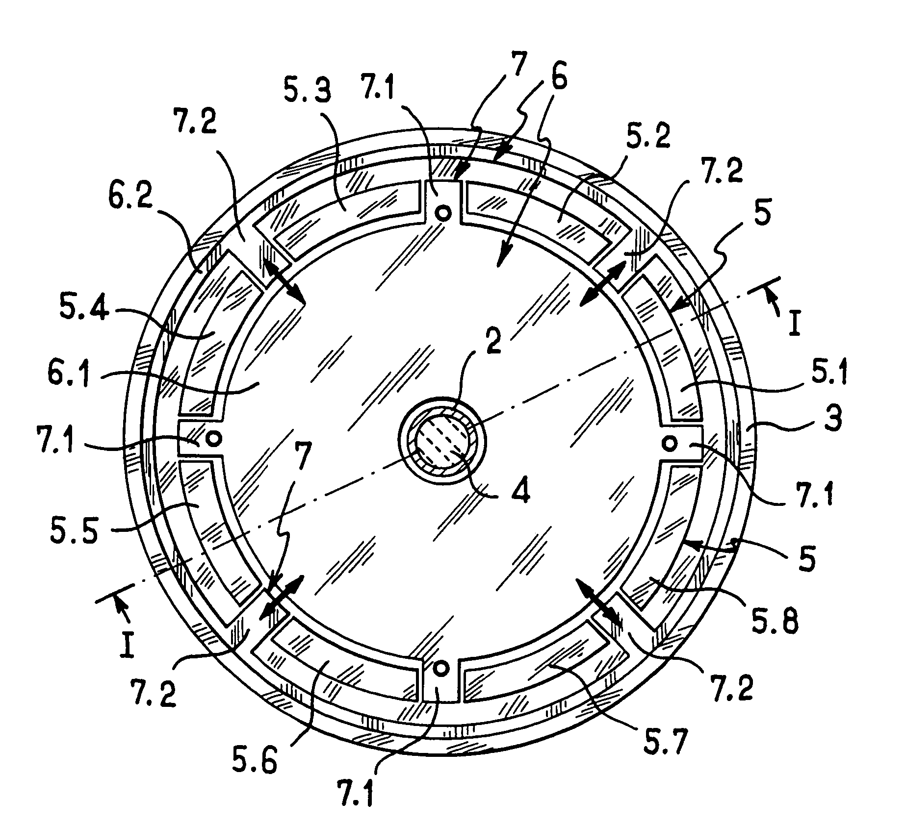 Method for implementing a resonator under electrostatic forces