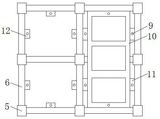 Cargo placement frame for ship shipping