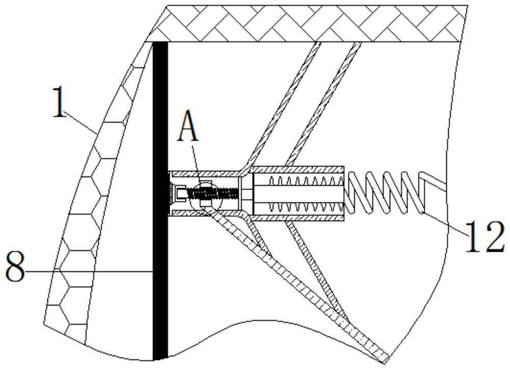 A kind of iron core manufacturing equipment using workpiece quality