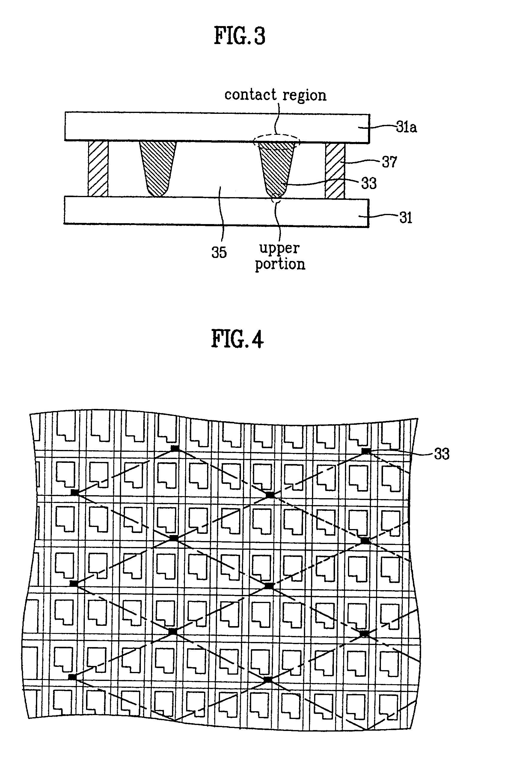 Liquid crystal display device with column spacers