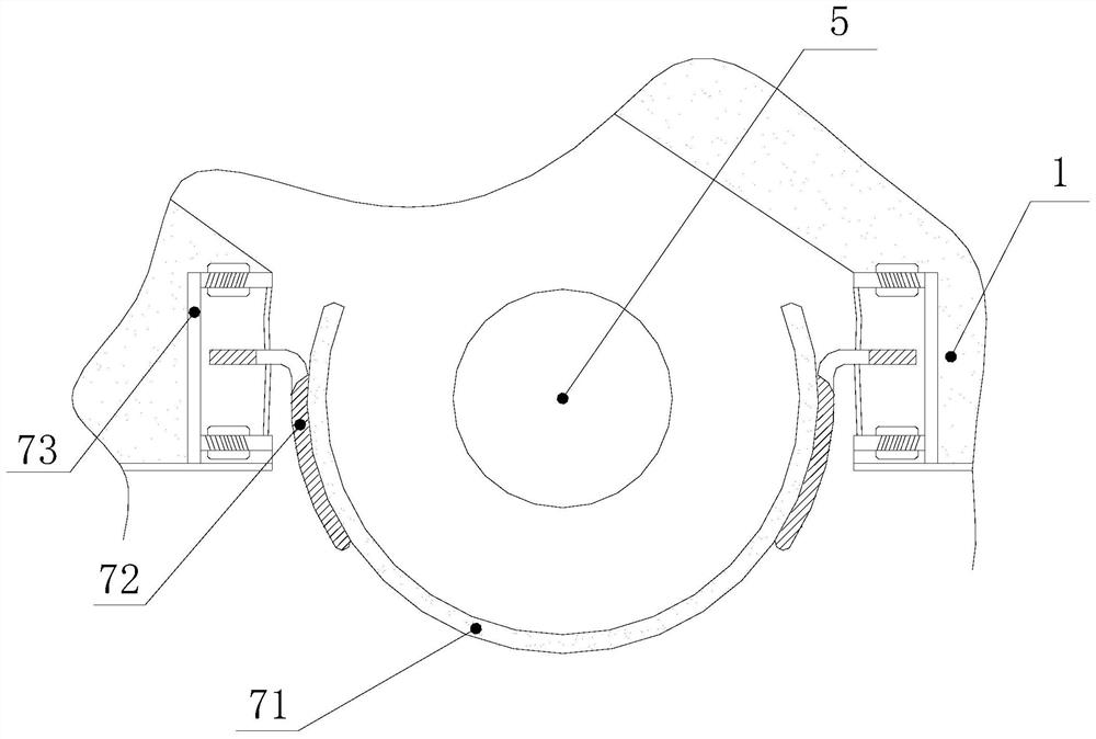 A cement deblocking machine with magnetic resonance crushing function