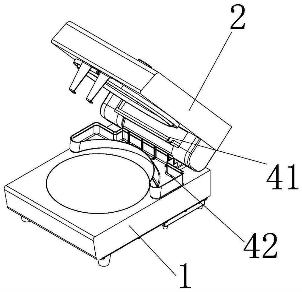 Intelligent cooking machine with water receiving device