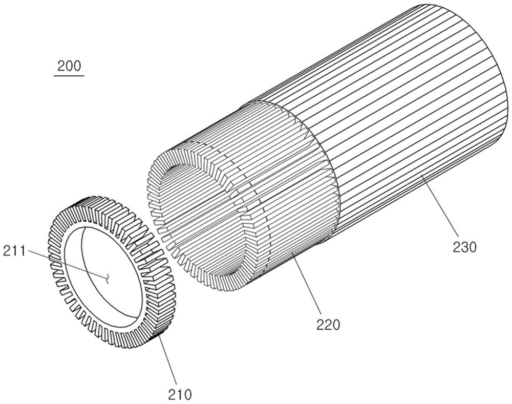 Rotor, induction motor applicable to rotor, and rotor manufacturing method